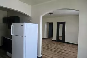 915 N 24th St, Milwaukee, WI 53233 - Photo 6