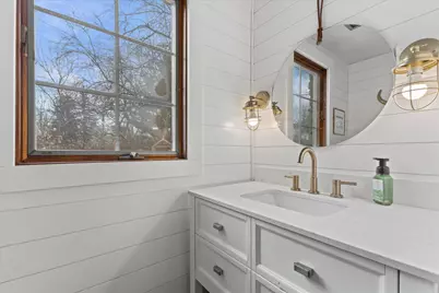 18765  Le Chateau Dr, Brookfield, WI 53045 - Photo 10