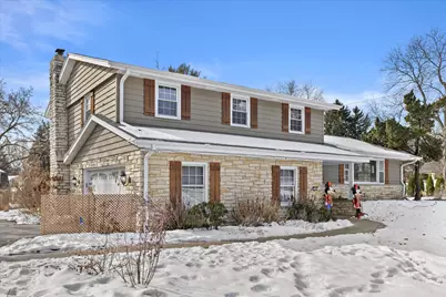 18765  Le Chateau Dr, Brookfield, WI 53045 - Photo 40