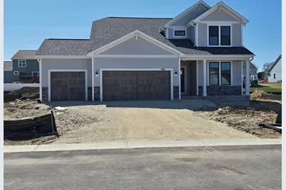 1499  Patton Dr, Hartford, WI 53027 - Photo 1