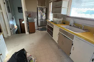 3543 S 17th St, Milwaukee, WI 53221 - Photo 6