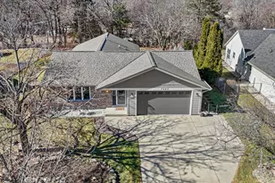 7245 S Hillendale Dr, Franklin, WI 53132 - Photo 38