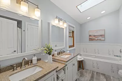 7245 S Hillendale Dr, Franklin, WI 53132 - Photo 28