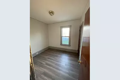 3413 W Vine St #3415, Milwaukee, WI 53208 - Photo 16