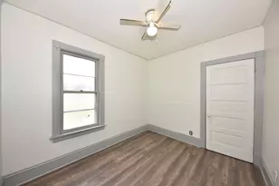 3413 W Vine St, Milwaukee, WI 53208 - Photo 8