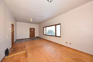234 N 37th St, Milwaukee, WI 53208 - Photo 8