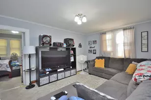 2148 S 33rd St, Milwaukee, WI 53215 - Photo 2