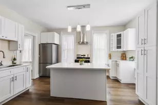 118 E North Ave, Milwaukee, WI 53212 - Photo 10