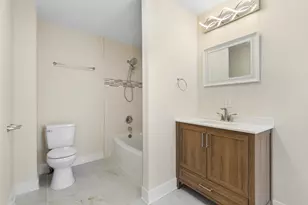 118 E North Ave, Milwaukee, WI 53212 - Photo 16