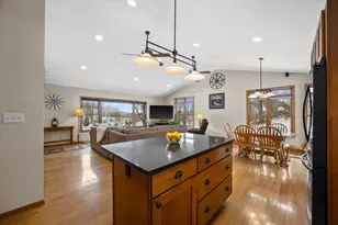 N2W27474 Arrowhead Trail, Pewaukee, WI 53188 - Photo 14