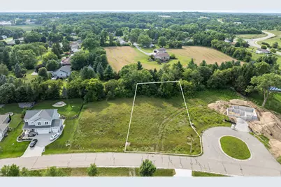 1007  Fairway Dr, Twin Lakes, WI 53181 - Photo 2