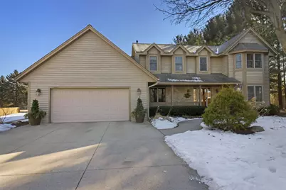 1100  Cooper Hawk Dr, Burlington, WI 53105 - Photo 36