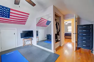 1291 Martha Washington Dr, Wauwatosa, WI 53213 - Photo 12