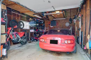 1291 Martha Washington Dr, Wauwatosa, WI 53213 - Photo 40