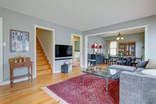 1291 Martha Washington Dr, Wauwatosa, WI 53213 - Photo 4