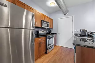 1541 N Jefferson St, Milwaukee, WI 53202 - Photo 20