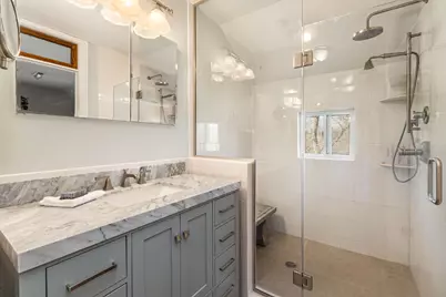 415  Green Bay Rd, Cedarburg, WI 53012 - Photo 14