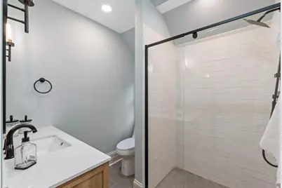 1332  Dodge St, Lake Geneva, WI 53147 - Photo 10