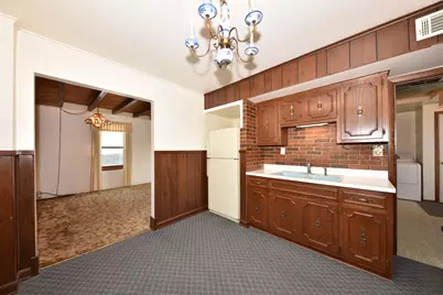 10308 W Washington St, West Allis, WI 53214 - Photo 16