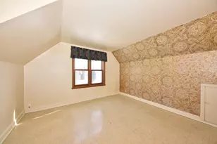 10308 W Washington St, West Allis, WI 53214 - Photo 18