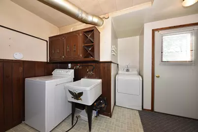 10308 W Washington St, West Allis, WI 53214 - Photo 28