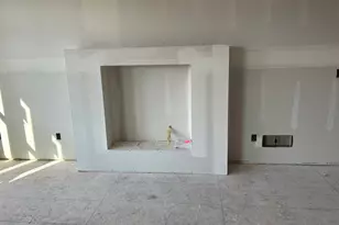 9561 S Sophia Ct, Franklin, WI 53132 - Photo 8