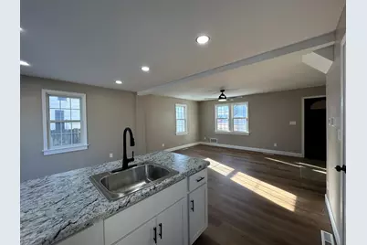 4444 N 26th St, Milwaukee, WI 53209 - Photo 6