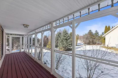 243  Royal Oak Ct, Pewaukee, WI 53072 - Photo 38