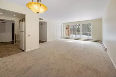 945 W Heritage Ct #104, Mequon, WI 53092 - Photo 4