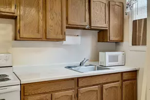 328 8th St, La Crosse, WI 54601 - Photo 26