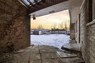 1718 Poplar Ave, South Milwaukee, WI 53172 - Photo 26