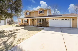 W182S7785 Ann Dr, Muskego, WI 53150 - Photo 2