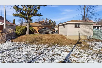 3947 E Adams Ave, Cudahy, WI 53110 - Photo 22