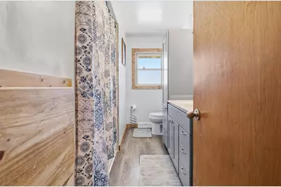 3947 E Adams Ave, Cudahy, WI 53110 - Photo 12