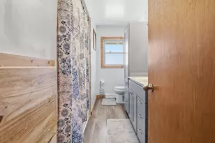 3947 E Adams Ave, Cudahy, WI 53110 - Photo 12