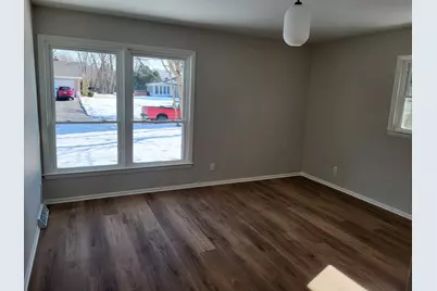 2465  Lionel Ct, Brookfield, WI 53045 - Photo 18