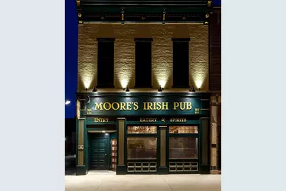 811  Jay St, Manitowoc, WI 54220 - Photo 2