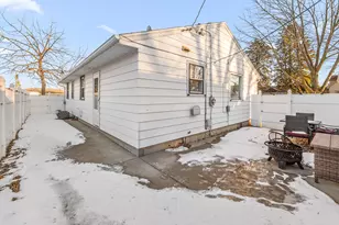 1110 Wilson Ave, Sheboygan, WI 53081 - Photo 20