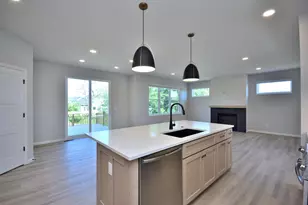 W199N5253 Ponderosa Ct, Menomonee Falls, WI 53051 - Photo 10