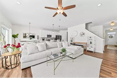 W73N1165  Augusta Ln, Cedarburg, WI 53012 - Photo 8