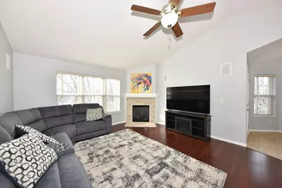 7179 W Rawson Ave, Franklin, WI 53132 - Photo 6