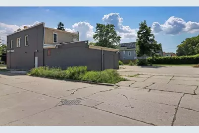 1400  50th St, Kenosha, WI 53140 - Photo 4