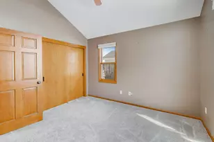 5207 34th St, Kenosha, WI 53144 - Photo 22