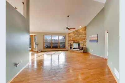 5207  34th St, Kenosha, WI 53144 - Photo 4