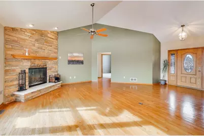 5207  34th St, Kenosha, WI 53144 - Photo 6