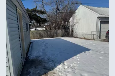 5709 N 78th St, Milwaukee, WI 53218 - Photo 30