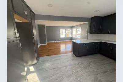 5709 N 78th St, Milwaukee, WI 53218 - Photo 2