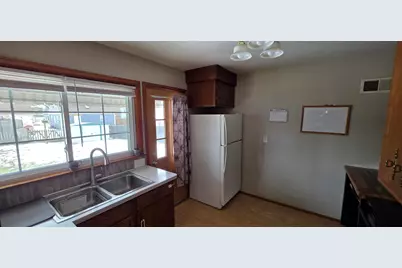 2611  Kearney Ave, Racine, WI 53403 - Photo 18