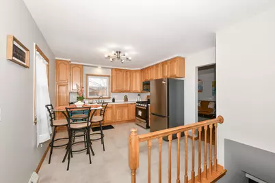 2207  Hamilton Ave, Racine, WI 53403 - Photo 12