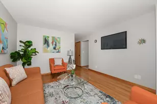 2207 Hamilton Ave, Racine, WI 53403 - Photo 4